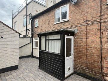 High Street, Lye, Stourbridge DY9, 1 bed flat to rent, £600 pcm | PrimeLocation