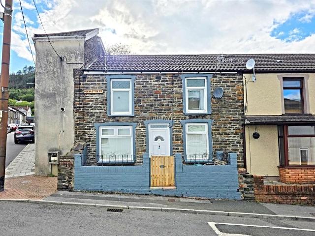High Street, Mountain Ash CF45, 2 bed terraced house to rent, £695 pcm | PrimeLocation
