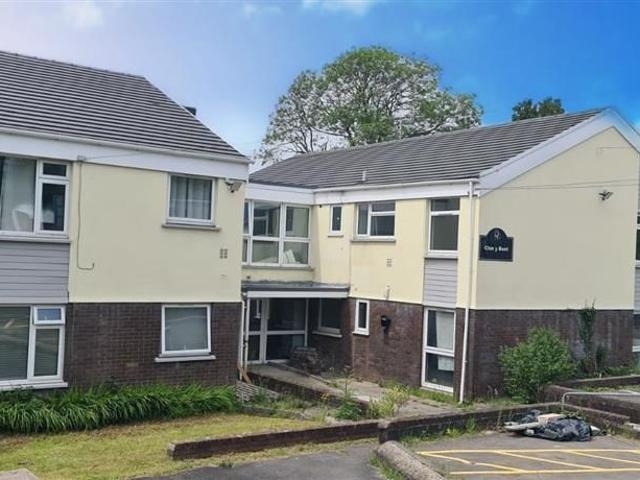 High Street, Neath SA11, 2 bed flat to rent, £700 pcm | PrimeLocation