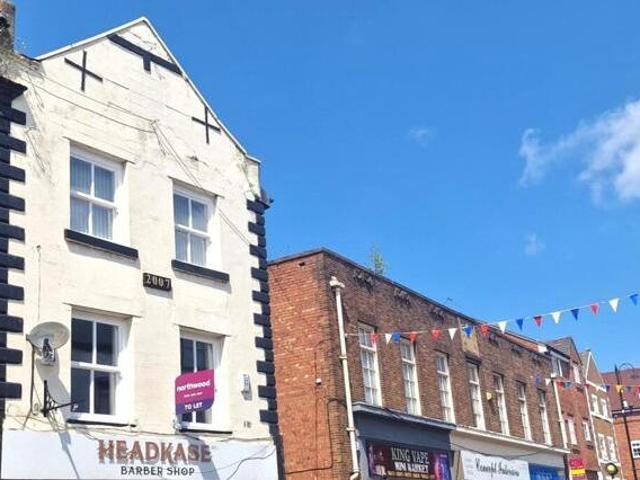 High Street, Neston, 2 Bedroom Flat