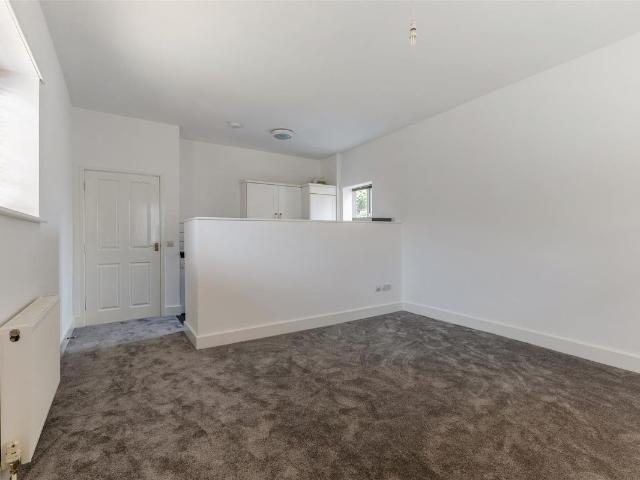 High Street, New Malden KT3, 1 bed detached house to rent, £1,450 pcm | PrimeLocation