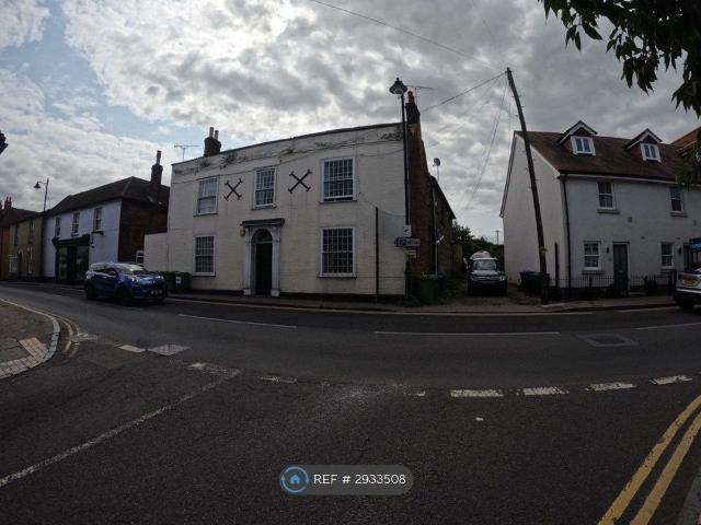 High Street, Newington, Sittingbourne ME9, 2 bed flat to rent, £1,150 pcm | PrimeLocation