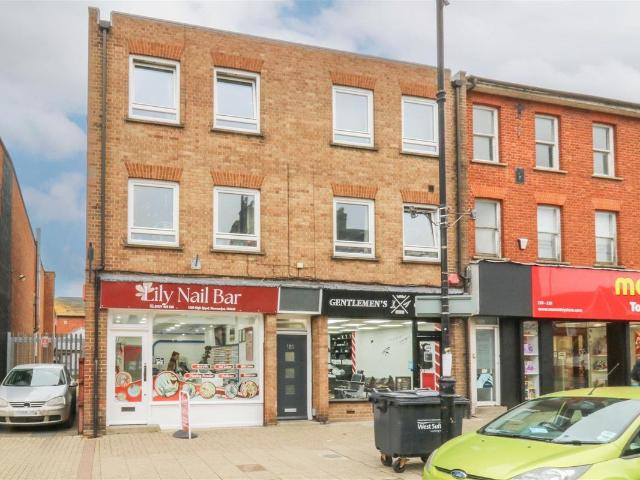 High Street, Newmarket CB8, 1 bed flat to rent, £900 pcm | PrimeLocation