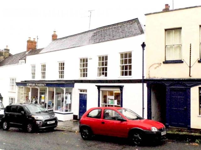 High Street, Newnham GL14, 2 bed flat to rent, £900 pcm | PrimeLocation
