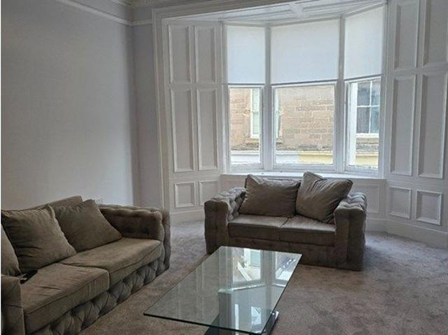 High Street, North Berwick EH39, 3 bed flat to rent, £1,500 pcm | PrimeLocation