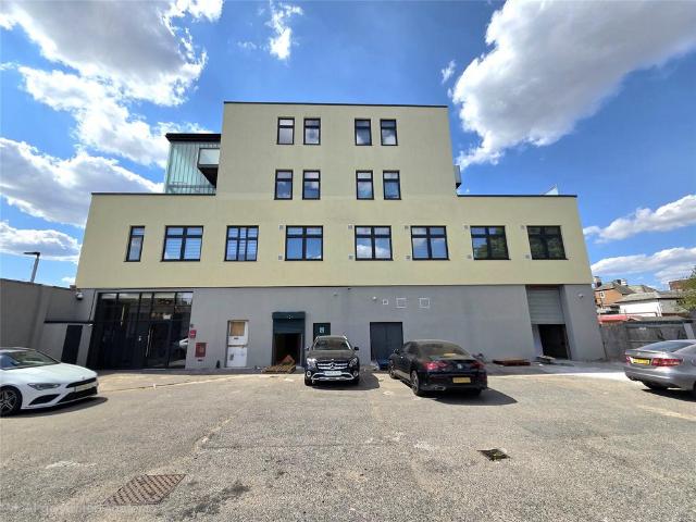 High Street, Orpington BR6 Studio to rent £1,350 pcm £312 pw