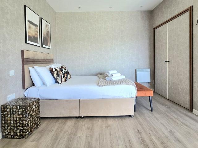High Street, Orpington BR6, Studio to rent, £1,350 pcm | PrimeLocation