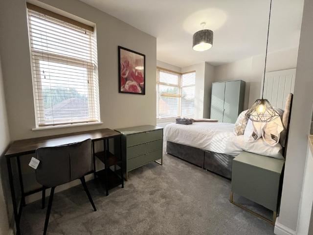 High Street, PETERBOROUGH PE2 Studio to rent £745 pcm £172 pw