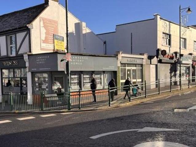 High Street, Rayleigh, High Street Retail