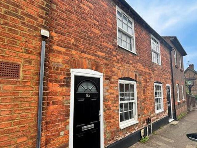High Street, Redbourn, 2 Bedroom Terraced