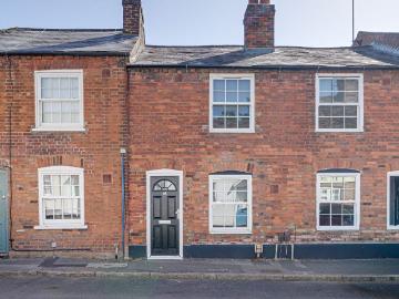 High Street, Redbourn, St. Albans AL3, 2 bed terraced house to rent, £2,000 pcm | PrimeLocation