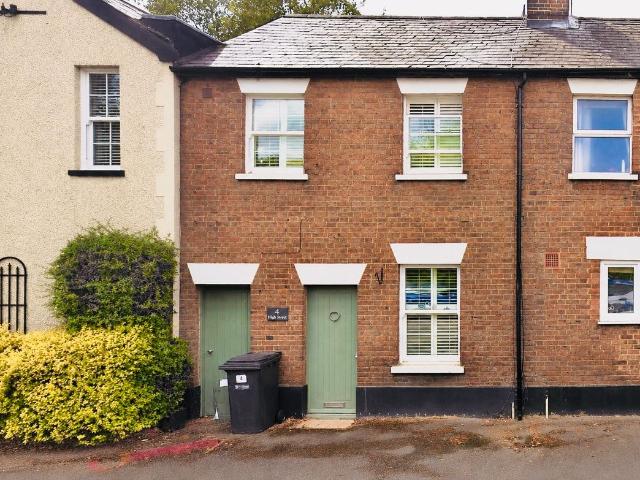 High Street, Redbourn, St. Albans, Hertfordshire AL3, 2 bed terraced house to rent, £1,600 pcm | PrimeLocation