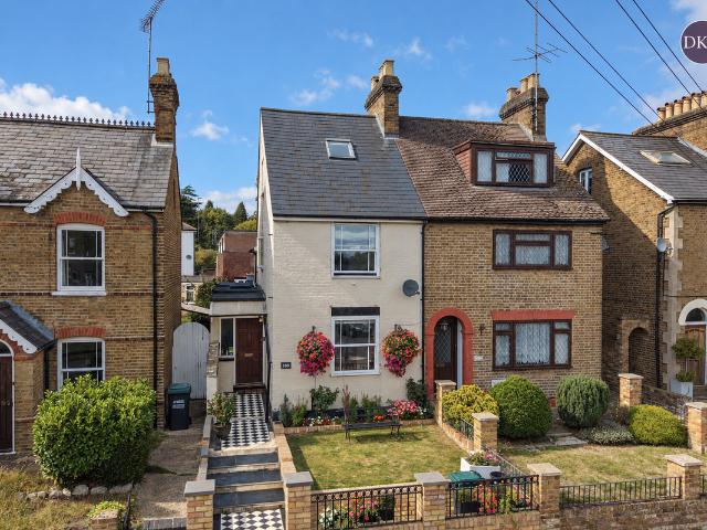 High Street, Rickmansworth, Hertfordshire WD3, 4 bed semi detached house to rent, £2,750 pcm | PrimeLocation