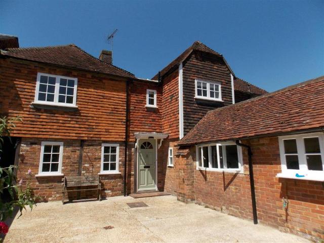 High Street, Rolvenden, Cranbrook. 3 bed terraced house to rent £1,495 pcm £345 pw