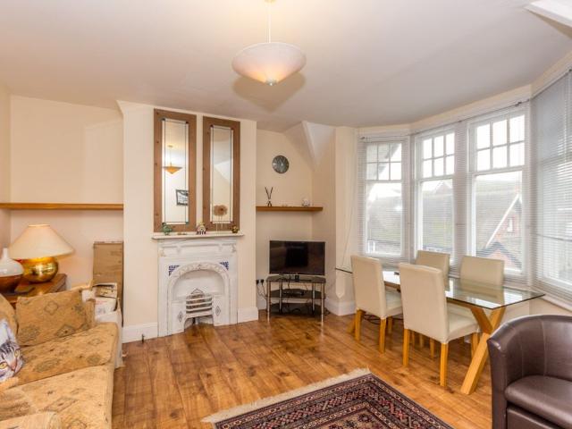 High Street, Rottingdean, Brighton BN2, 1 bed flat to rent, £1,250 pcm | PrimeLocation