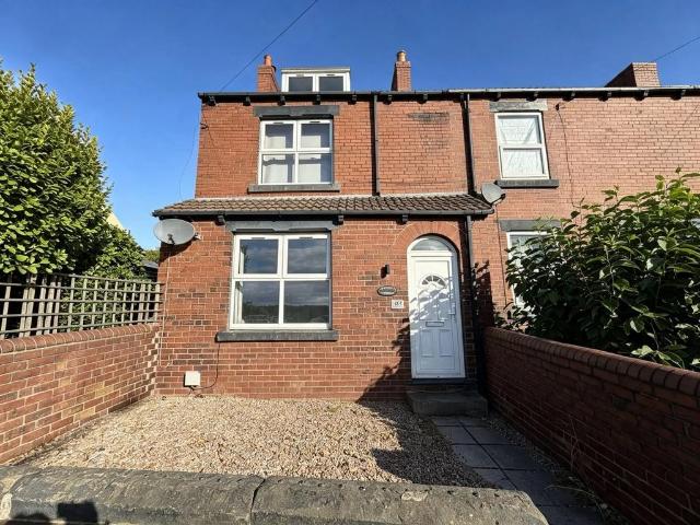 High Street, Royston, S71 3 bed terraced house to rent £1,050 pcm £242 pw