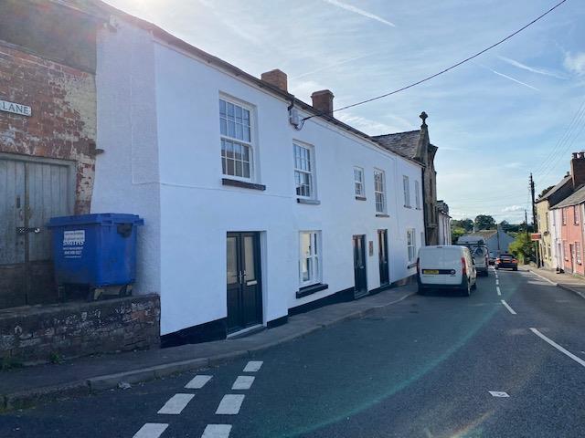 High Street, Ruardean 2 bed terraced house to rent £850 pcm £196 pw