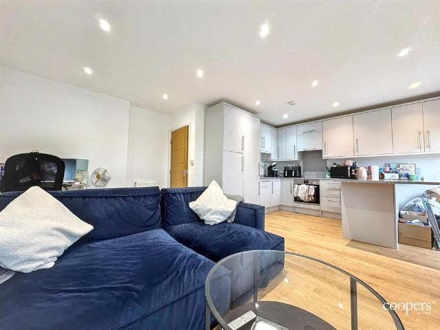 High Street, Ruislip, HA4