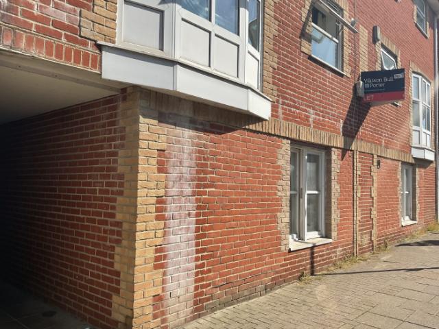 High Street, Ryde, PO33 2 bed apartment to rent £850 pcm £196 pw