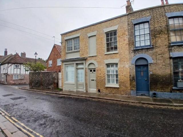 High Street, Sandwich CT13 3 bed terraced house to rent £1,500 pcm £346 pw