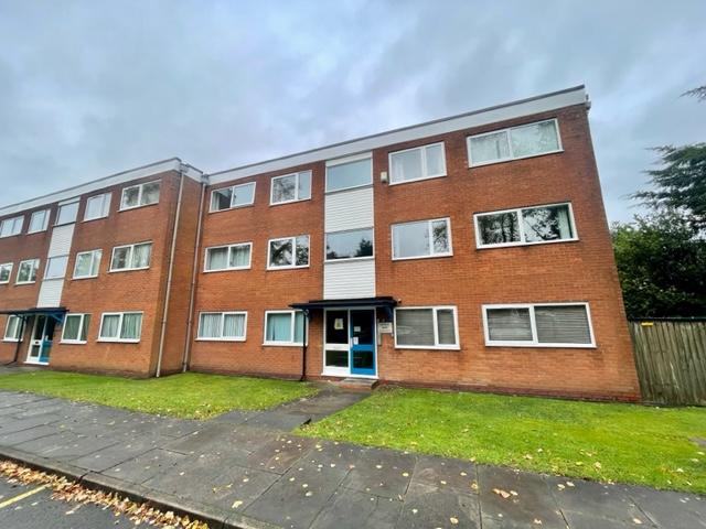 High Street, Shirley, SOLIHULL 2 bed apartment to rent £1,100 pcm £254 pw