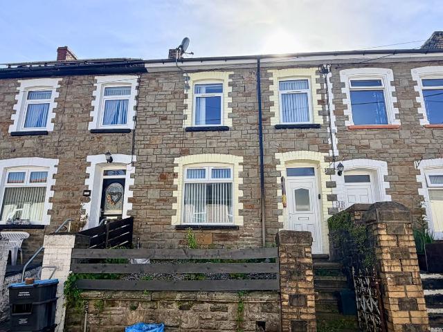High Street, Six Bells NP13, 3 bed terraced house to rent, £800 pcm | PrimeLocation