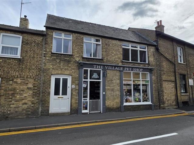 High Street, Somersham PE28, 2 bed flat to rent, £995 pcm | PrimeLocation