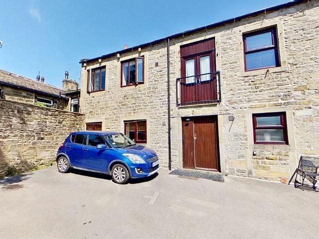 High Street, Sutton On Craven, Keighley BD20, 1 bed flat to rent, £650 pcm | PrimeLocation