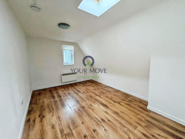 High Street, Sutton SM1 Studio to rent £1,050 pcm £242 pw