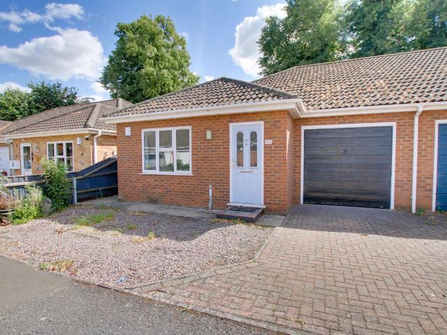 High School Close, March PE15, 2 bed semi detached bungalow to rent, £1,100 pcm | PrimeLocation