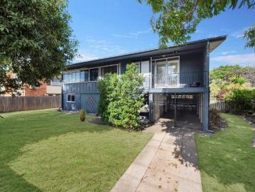 High Set Home with Space, Comfort and Convenience