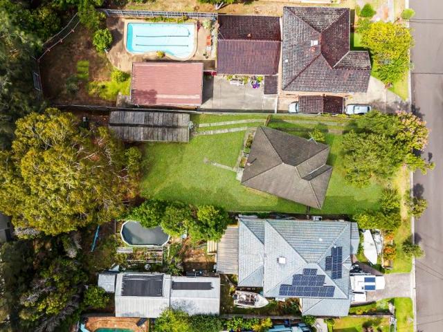 High Side 834.7sqm Block With Development Potential STCA