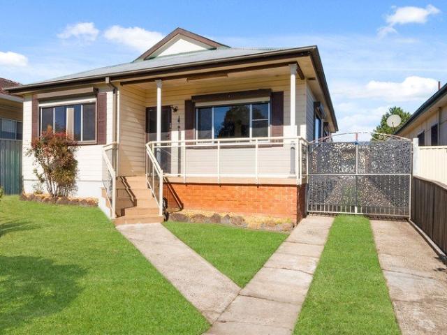 HIGH SIDE DOUBLE LOT BLOCK