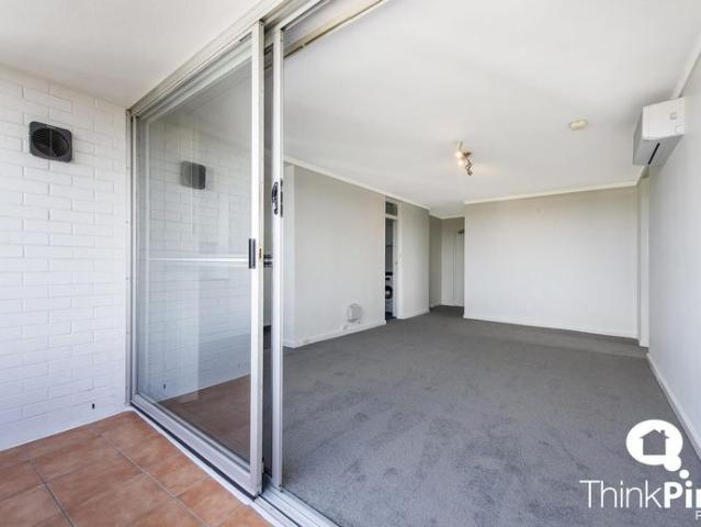 'High Tor' Apartment