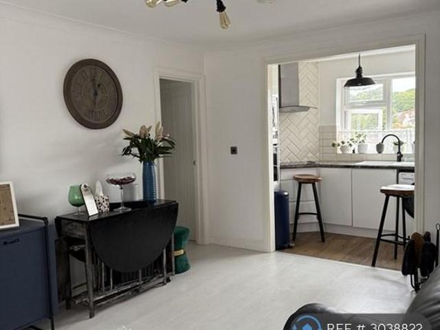 High Town Road, Luton, LU2 1 bed flat to rent £1,100 pcm £254 pw