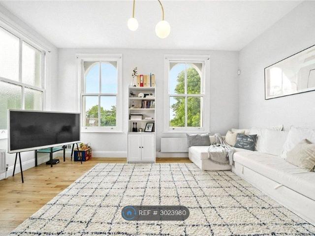 High Trees Mansions, London SE26, 2 bed flat to rent, £2,300 pcm | PrimeLocation