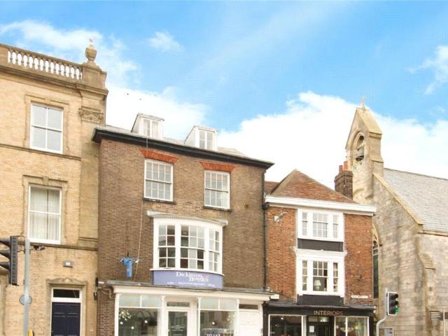 High West Street, Dorchester, Dorset. 3 bed apartment to rent £1,150 pcm £265 pw