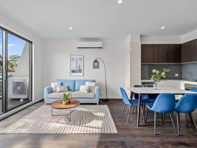 High Yield, Modern Townhouse in Clayton's Premier Activity Hub
