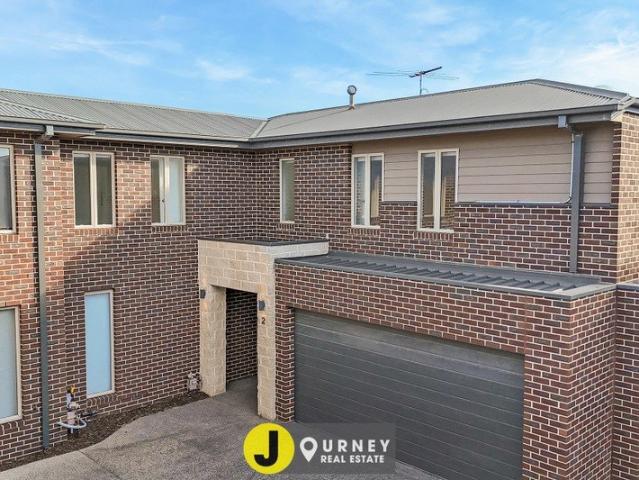 High Yield Coastal Investment or Lifestyle Winner Walk to the Beach