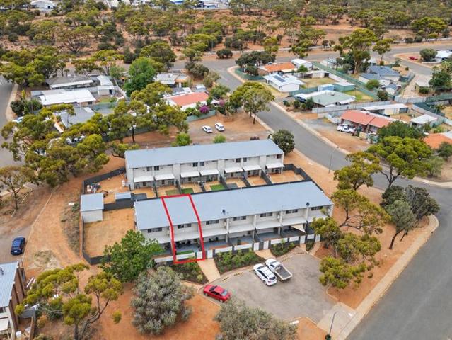 High Yield Kambalda Investment Fully Furnished 10% Returns on Investment