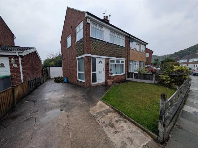 Highcroft Avenue, Bispham, Blackpool 3 bed house to rent £875 pcm £202 pw