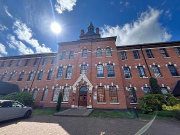 Highcroft Hall, Birmingham B23, 2 bed flat to rent, £1,050 pcm | PrimeLocation