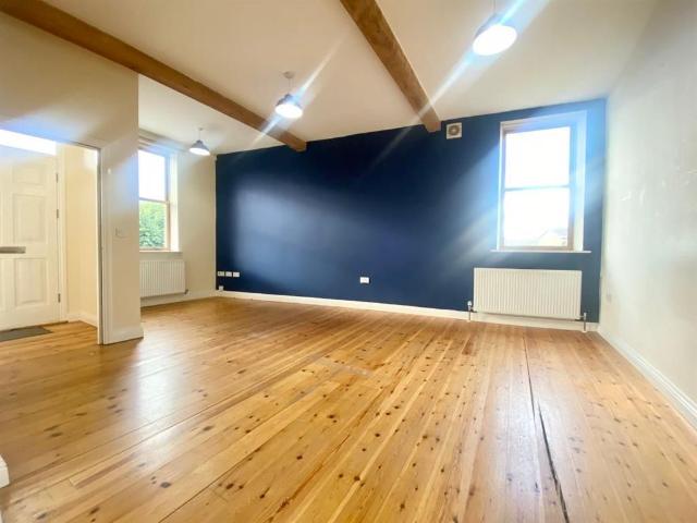 Higham Common Road, Barnsley S75, 2 bed flat to rent, £725 pcm | PrimeLocation