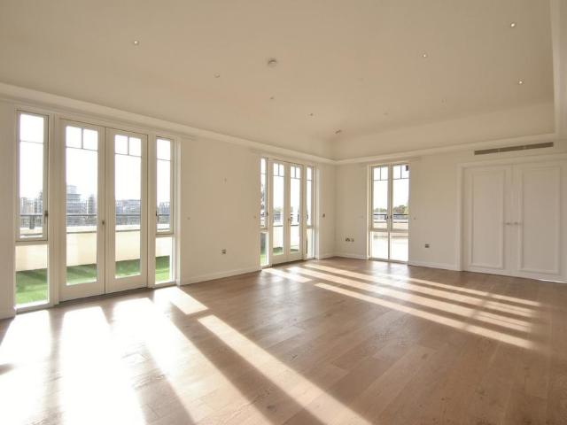 Higham House, 100 102 Carnwath Road, London, SW6 3BJ, United Kingdom | 3 bed apartment for rent #140656597 | Rentberry