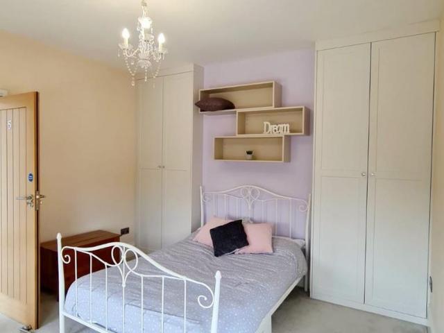 Higham Road, Rushden 8 bed house share to rent £720 pcm £166 pw