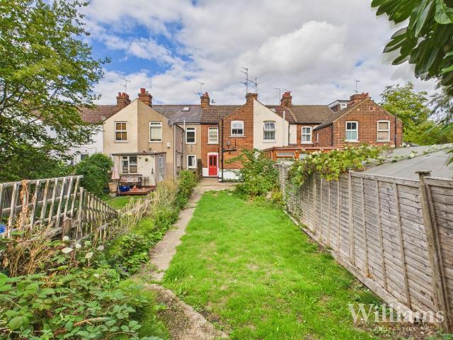 Highbridge Walk, Aylesbury HP21, 1 bed flat to rent, £975 pcm | PrimeLocation
