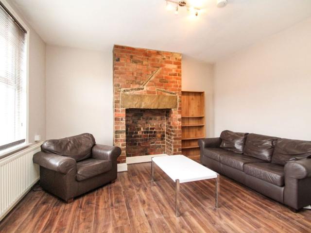Highbury Road, Headingley, Leeds, West Yorkshire LS6, 3 bed terraced house to rent, £1,885 pcm | PrimeLocation