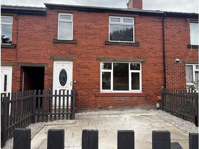 Highgate Crescent, Huddersfield HD8, 3 bed terraced house to rent, £995 pcm | PrimeLocation