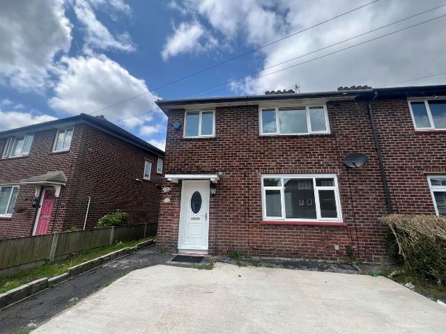Highgate Crescent, Manchester M18, 3 bed semi detached house to rent, £1,350 pcm | PrimeLocation