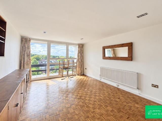 Highgate Edge Great North Road, 0 N2, 2 bed flat to rent, £2,200 pcm | PrimeLocation